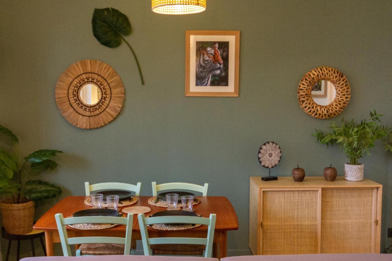 Suite Jungle - Jardin, Netflix Et Parking - Le Manoir Aux Pommes Orbec Exterior photo